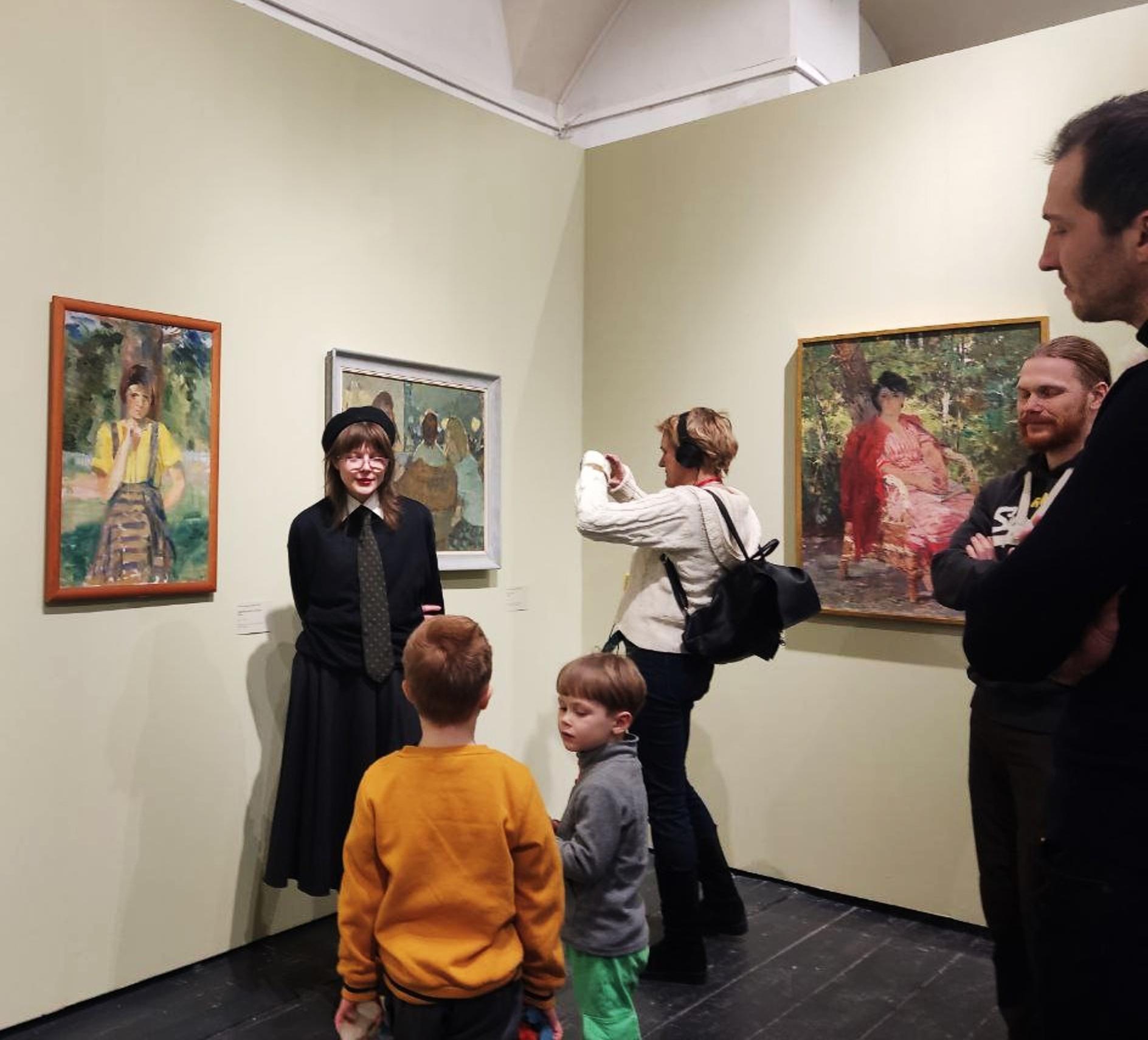 CREATIVE ART MEDIATION FOR CHILDREN “IN THE WORLD OF IMPRESSIONS” AT THE EXHIBITION “LIGHT AND AIR” 