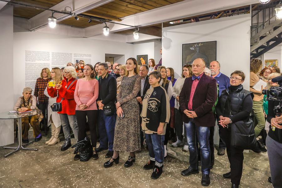 Curator’s Tour with Olga Tolstaya of the Exhibition “Animalist Art. In Jest and in Earnest” 
